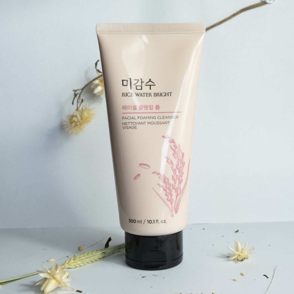 The Face Shop - Rice Water Bright Facial Foaming Cleanser 300ml